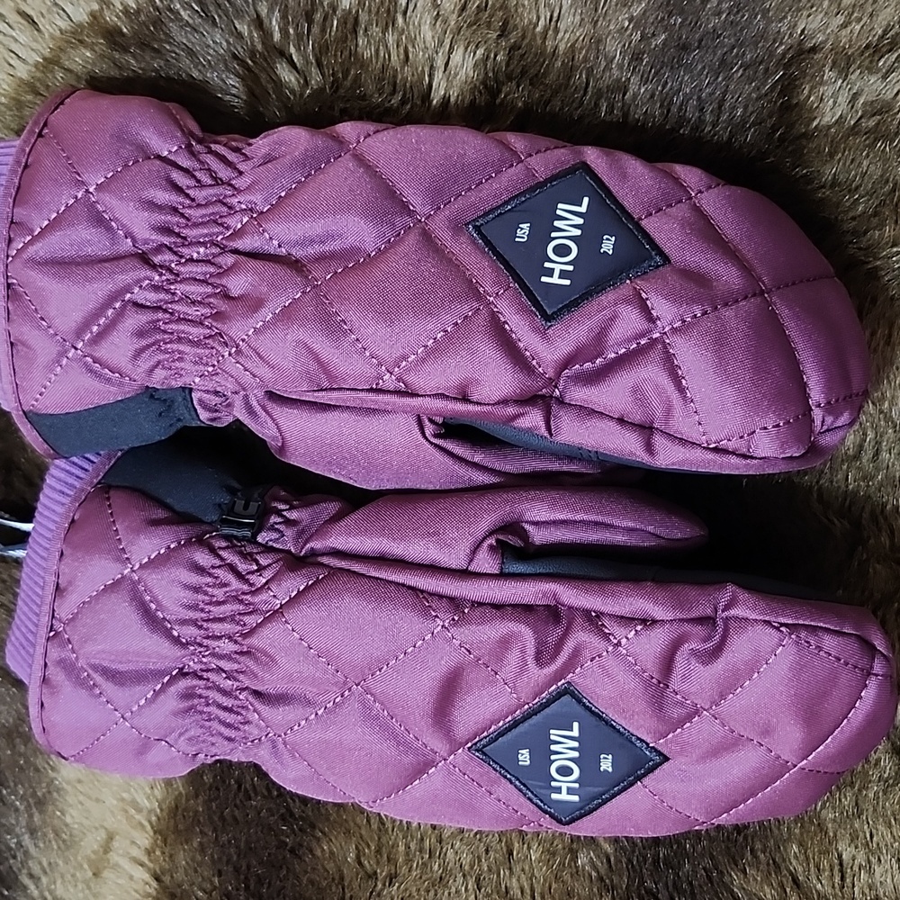 NWOT HOWL Quilted Mittens Burgundy Size Small - Picture 6 of 6